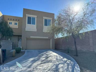 Main picture of 245 Toasted Almond Ave
