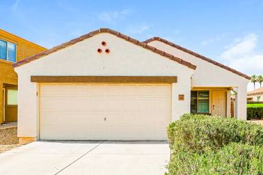 Main picture of 1453 E Kelsi Ave