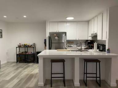 Main picture of 7531 Hampton Ave