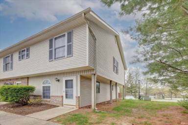 Main picture of 762 E Sherwood Hills Dr