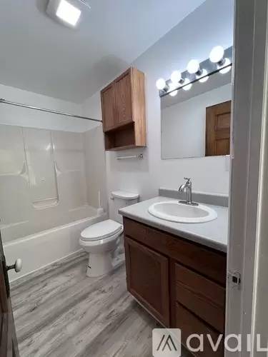 Main picture of 6496 Marlette St