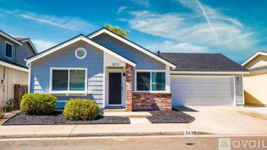 Main picture of 2073 Waterbury