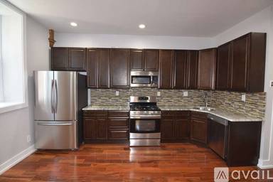 Main picture of 1236 E Columbia Ave