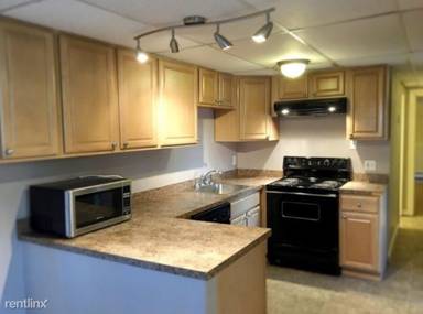 Main picture of 9 Sanders Rd