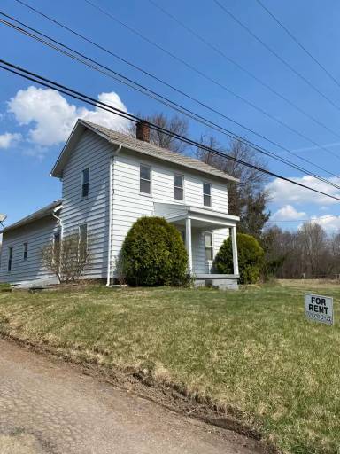 Main picture of 2061 Mercer Butler Pike