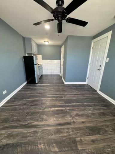 Main picture of 2624 N Milwaukee Ave