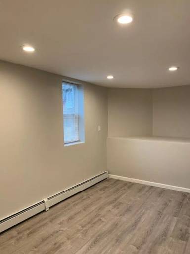 Main picture of 823 River Ave