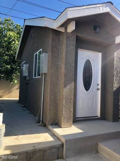 Main picture of 5036 W 137th Pl