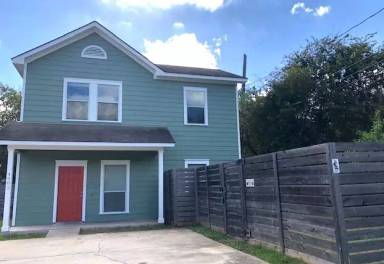Main picture of 4905 Dewey St