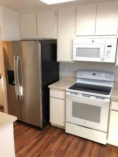 Main picture of 10 Clark Creek Cir