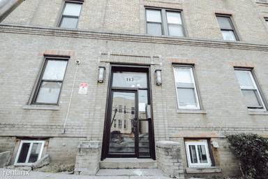 Main picture of 863 Pavonia Ave