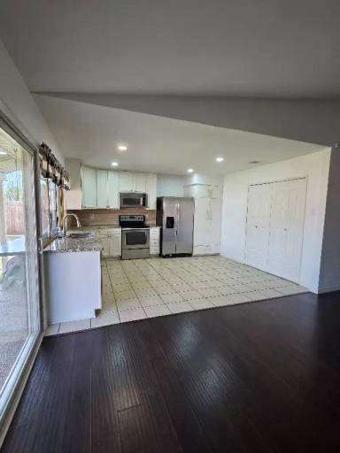 Main picture of 3011 Lockwood Cir