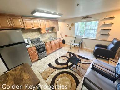 Main picture of 1731 Watson Way