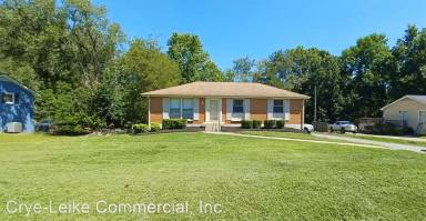 Main picture of 145 W Park Dr