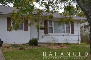 Main picture of 3307 SW 29th Ter