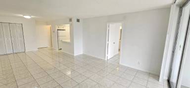 Main picture of 2029 NW 46th Ave