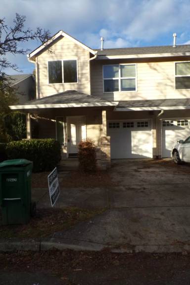 Main picture of 15625 NE Milton Pl