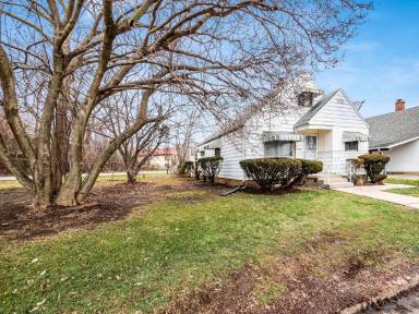 Main picture of 2122 Margaret Ave
