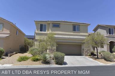 Main picture of 2892 Strathallan Ave