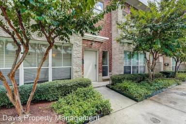 Main picture of 1614 Tribeca Way