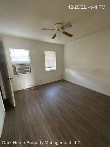 Main picture of 815 Deahl St