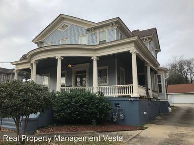 Main picture of 743 Orange St