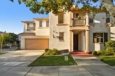 Main picture of 151 Candela Cir