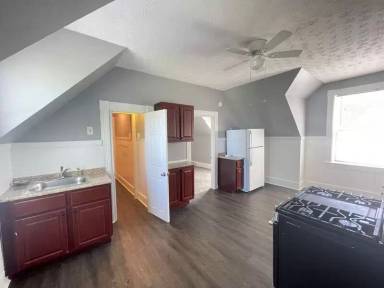 Main picture of 20 College Rd