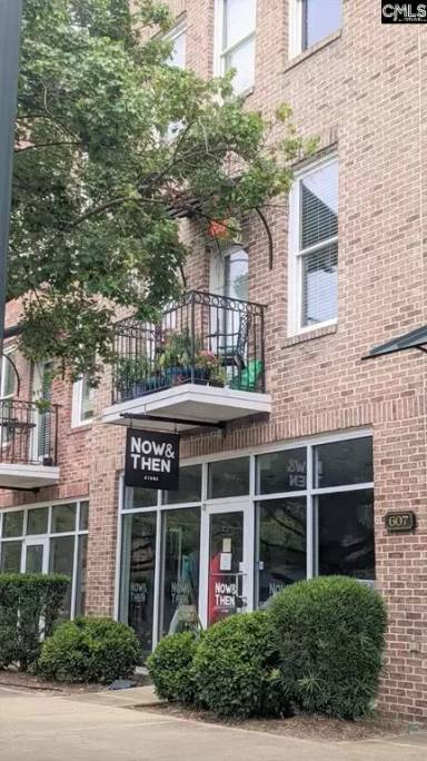 Main picture of 607 Lady St