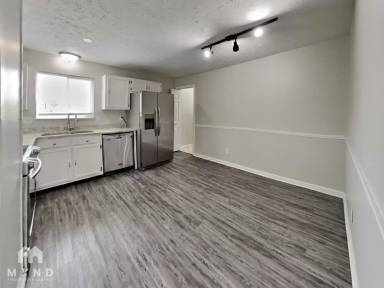 Main picture of 8212 Autumn Mill Ln