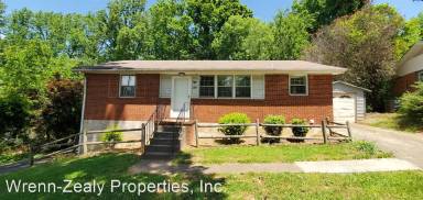 Main picture of 124 Revere Dr