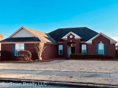 Main picture of 8800 Alderwood Way
