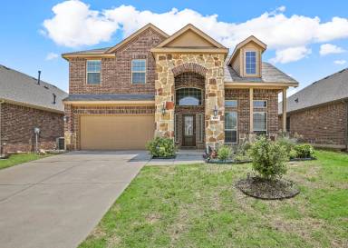 Main picture of 924 Lake Sierra Way