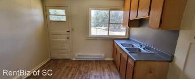 Main picture of 201 Montreat St