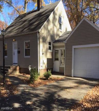 Main picture of 1931 Canterbury Rd