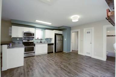 Main picture of 1735 12th St