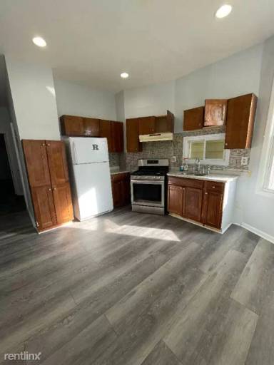 Main picture of 114 Orient Ave