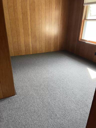 Main picture of 1022 E Indiana Ave