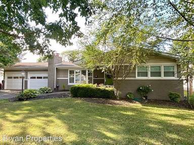 Main picture of 2133 E Claiborne St