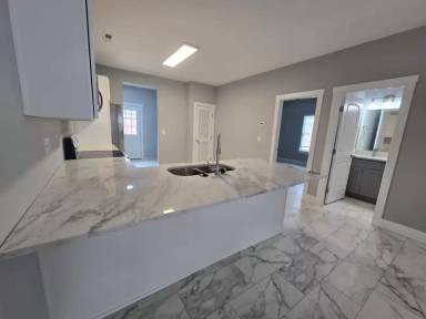 Main picture of 913 Cloud Springs Rd