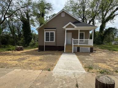 Main picture of 516 Harrison Ave NW