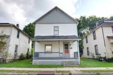 Main picture of 722 E Sycamore St