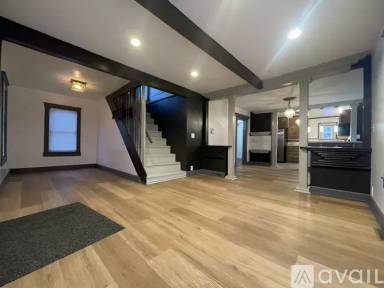 Main picture of 1809 Cooper Ave