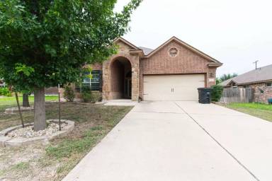 Main picture of 7010 Cokui Dr
