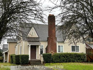Main picture of 1003 SW 150th St