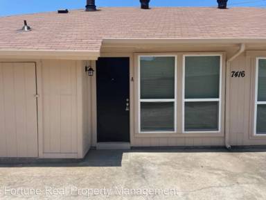 Main picture of 7416 Davis Blvd