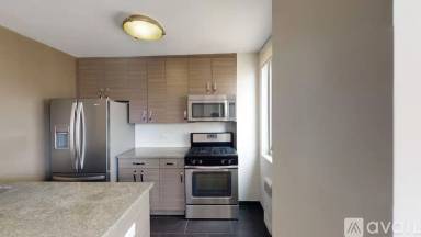Main picture of 430 E 30th St