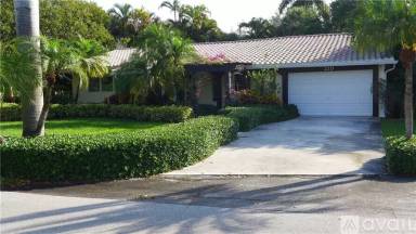 Main picture of 210 SE Atlantic Dr