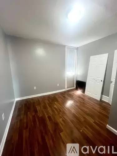 Main picture of 400 S 61st St