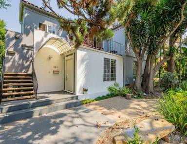 Main picture of 446 S Bedford Dr
